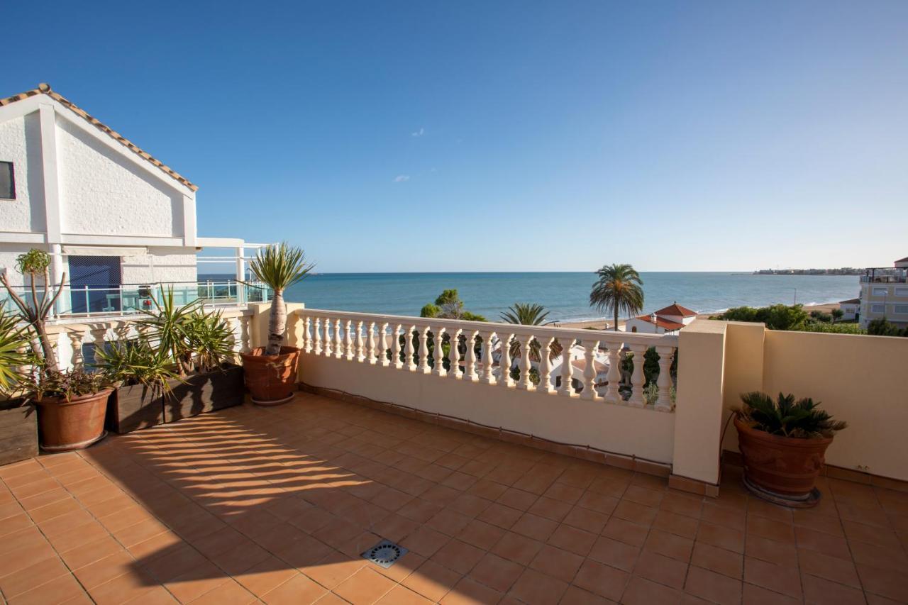 Caleta, Atico, 3 Frente Al Mar, By Bookindenia Apartment